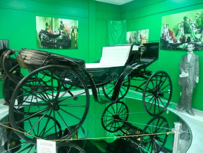 land of oz carriage