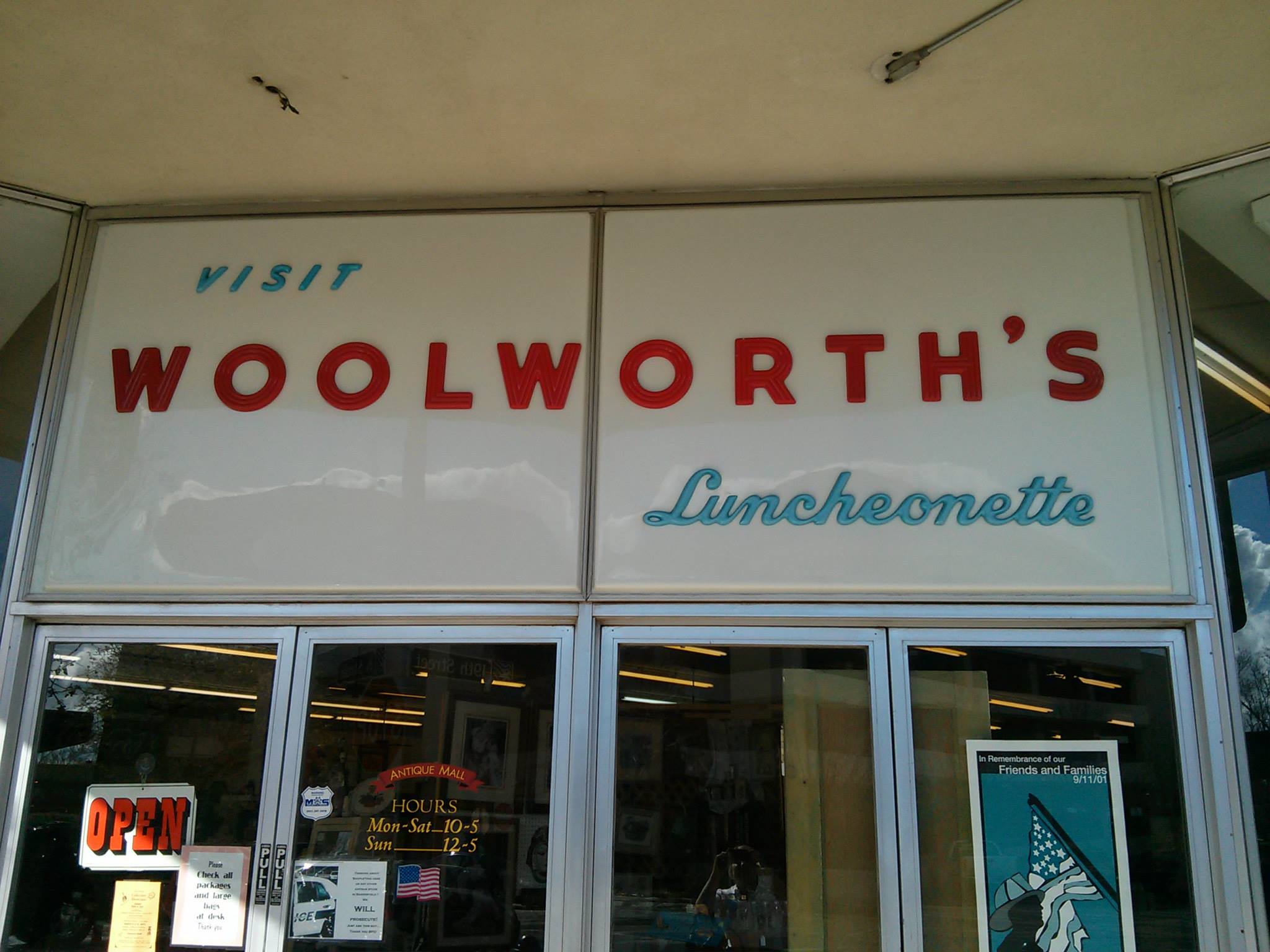 vintage woolworths logo