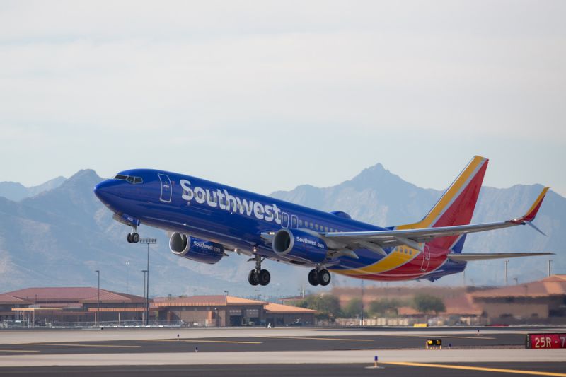 southwest airlines plane