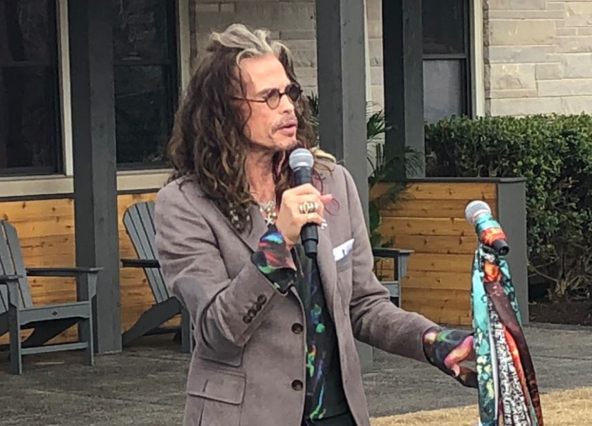 Steven Tyler at Janie's Home ceremony