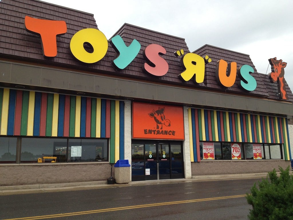 Two Brand New Toys R Us Stores Are Opening This Year