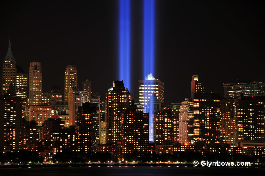 9/11 tribute world trade center lights
