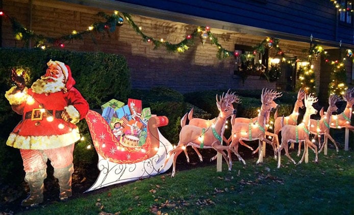 family told to take down christmas display because its too soon to decorate