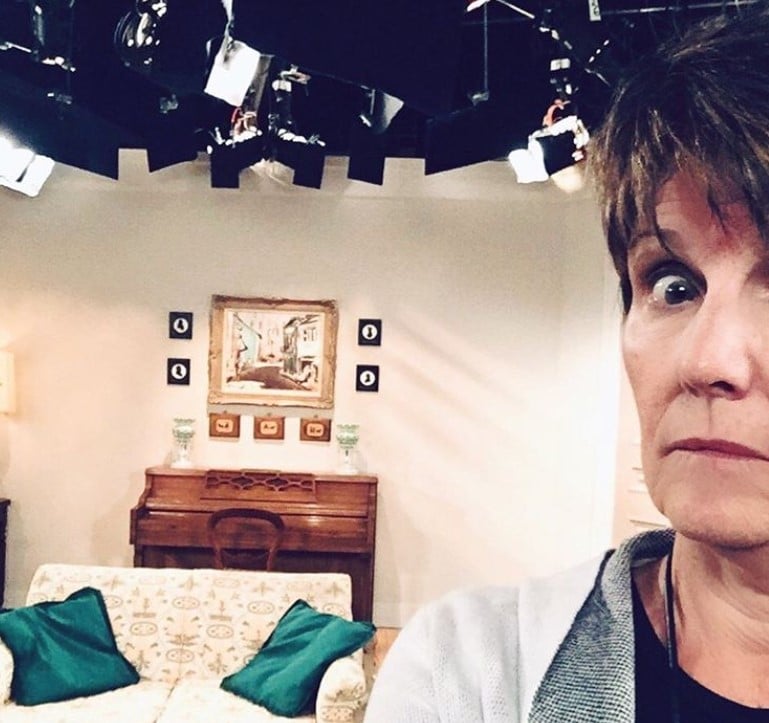 lucie arnaz on the set of will and grace