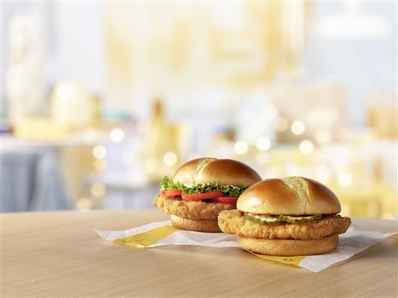 mcdonalds new crispy chicken sandwich and deluxe version