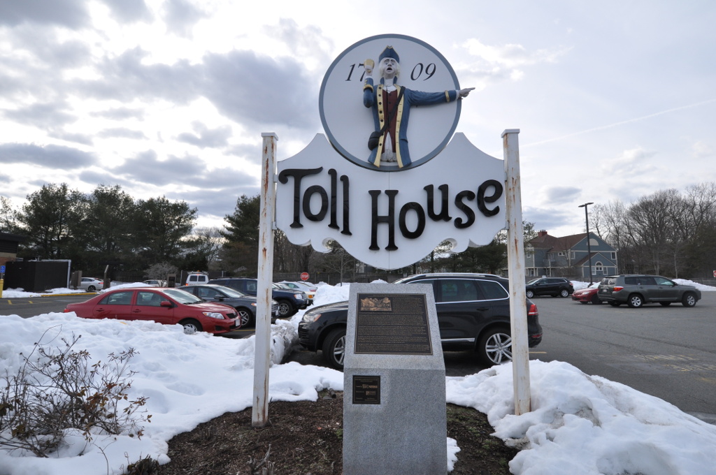 toll house inn 