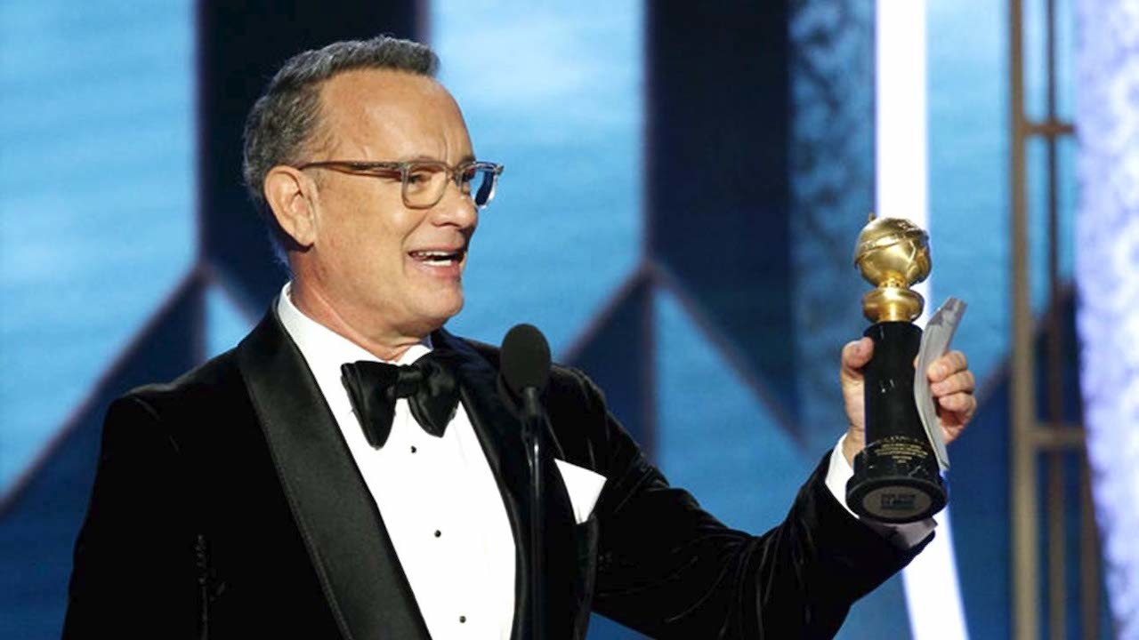 tom hanks chokes up honoring family in golden globes acceptance speech