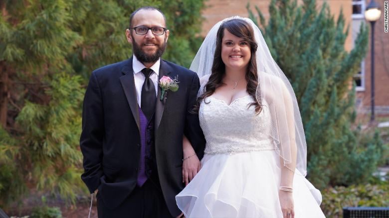 gus and rachel jimenez get married at hospital