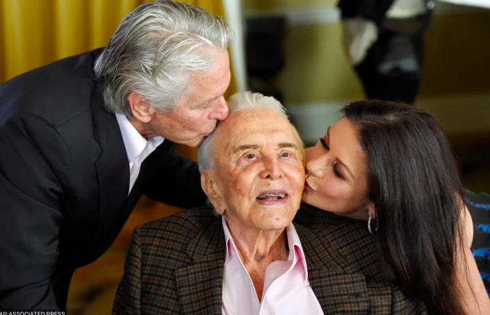 kirk douglas leaves $60M of fortune to charity