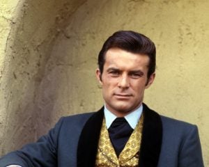 Viewers love the actors to this day, including Robert Conrad and Ross Martin
