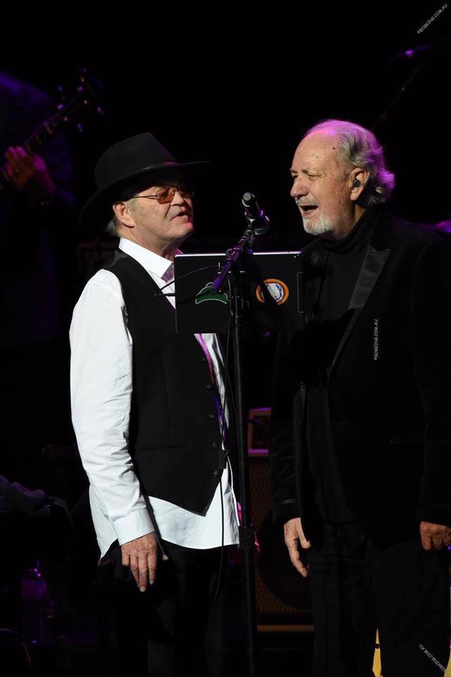 micky dolenz and mike nesmith performing the monkees