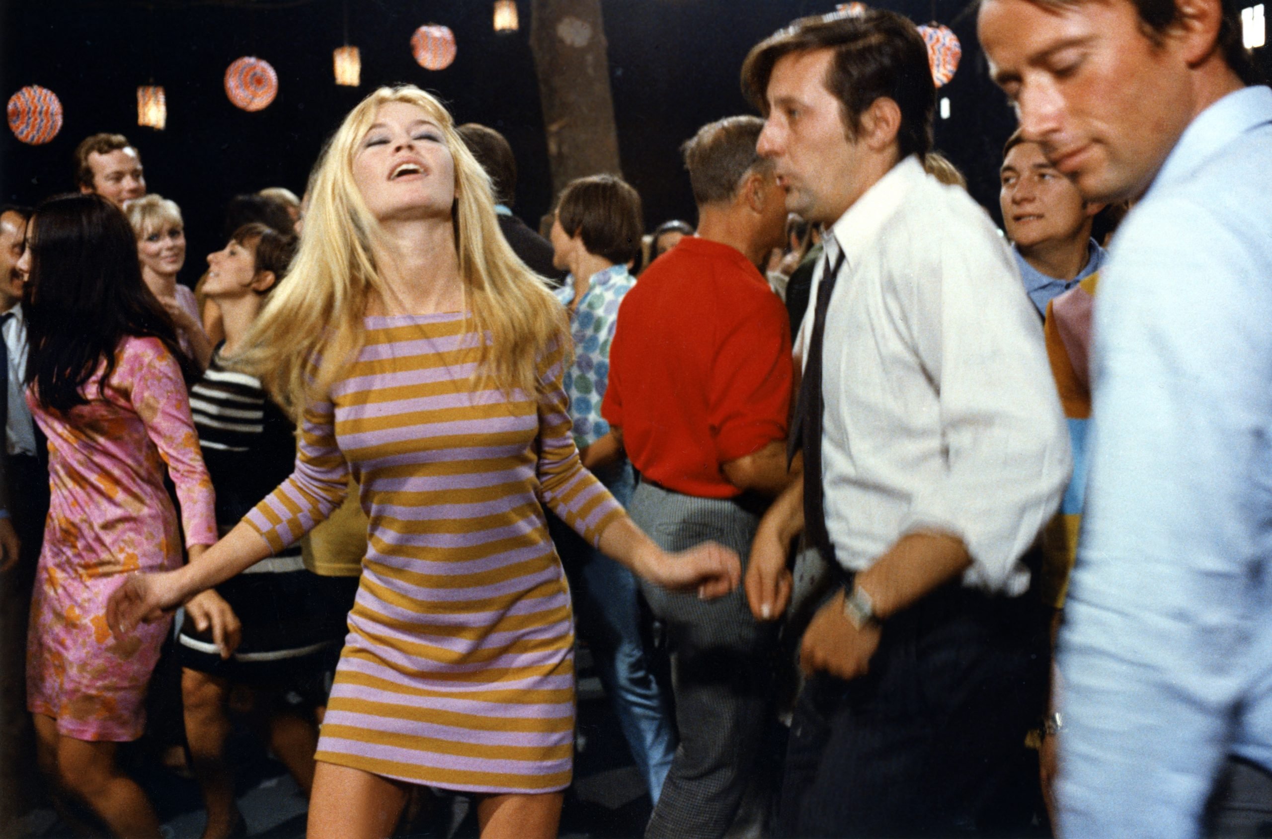 brigitte bardot dancing 1960s