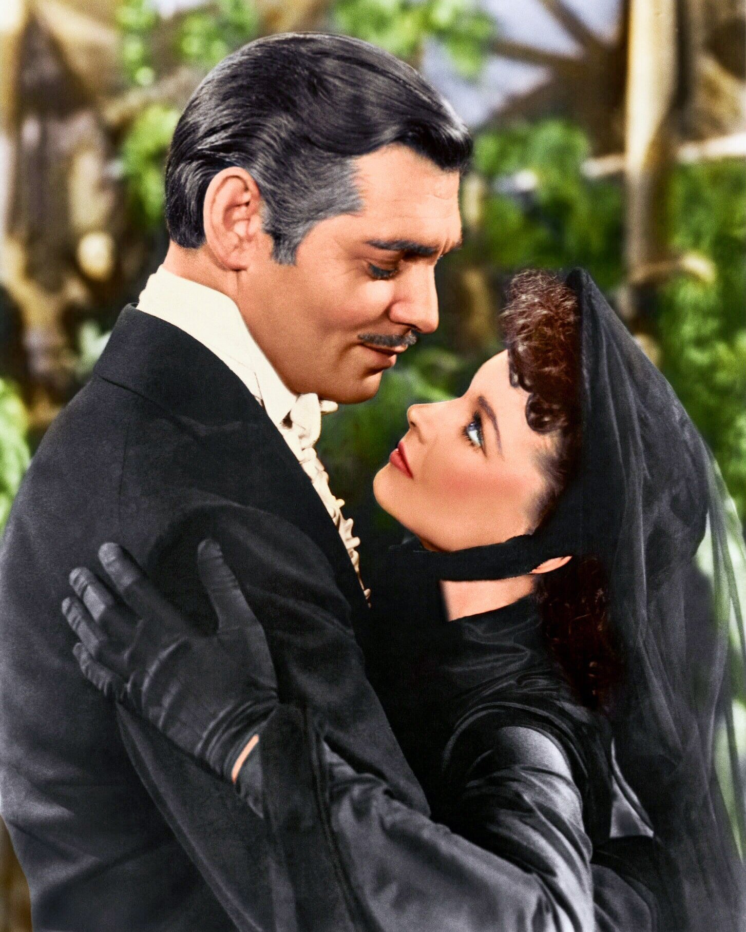 Clark Gable and Vivien Leigh gone with the wind