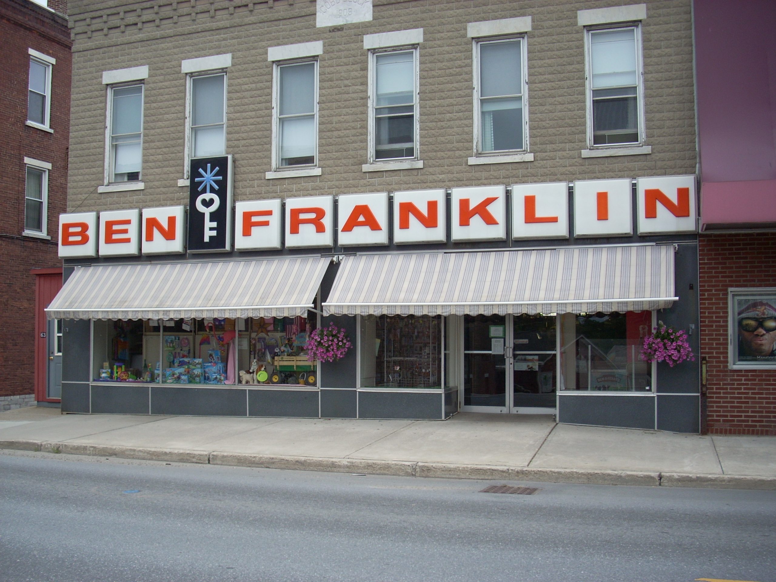 ben franklin five and dime store 