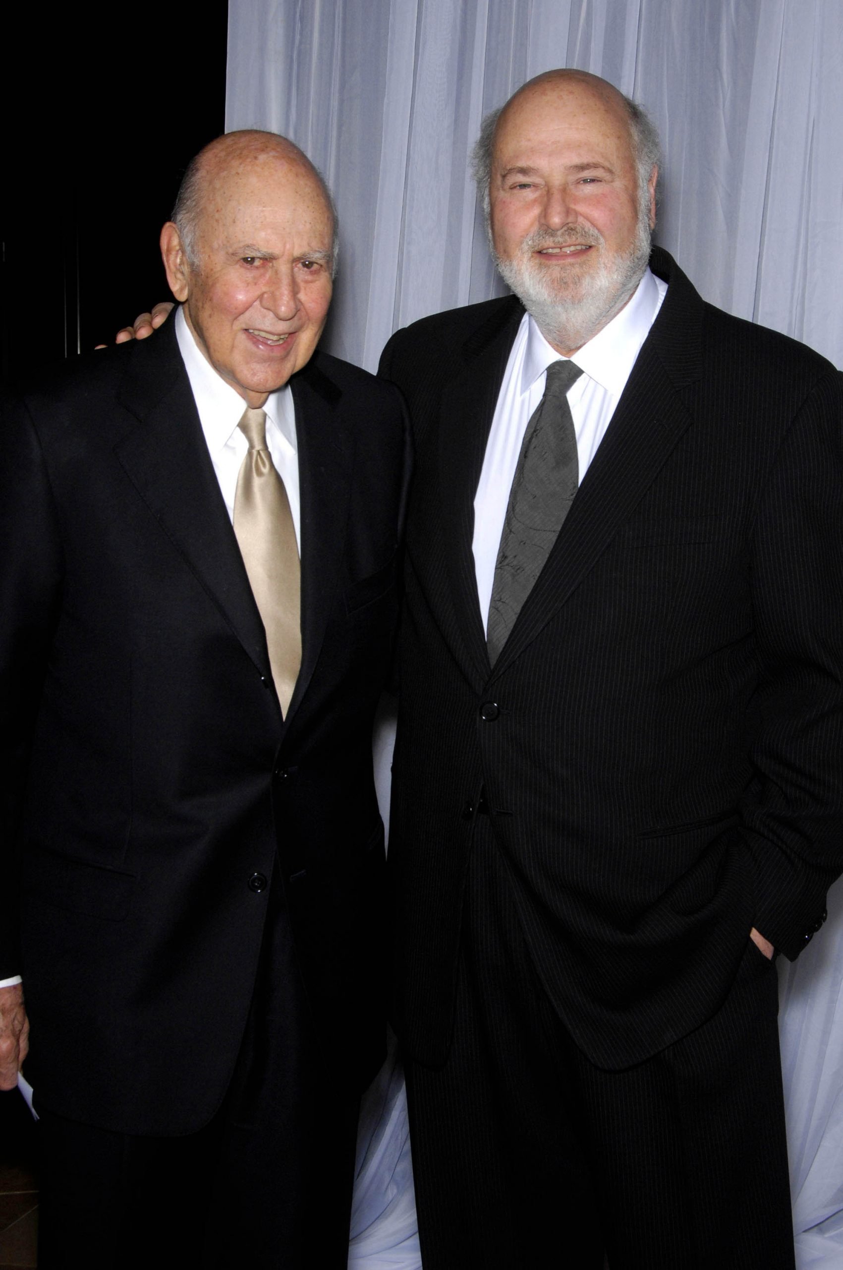 celebrities pay tribute to carl reiner