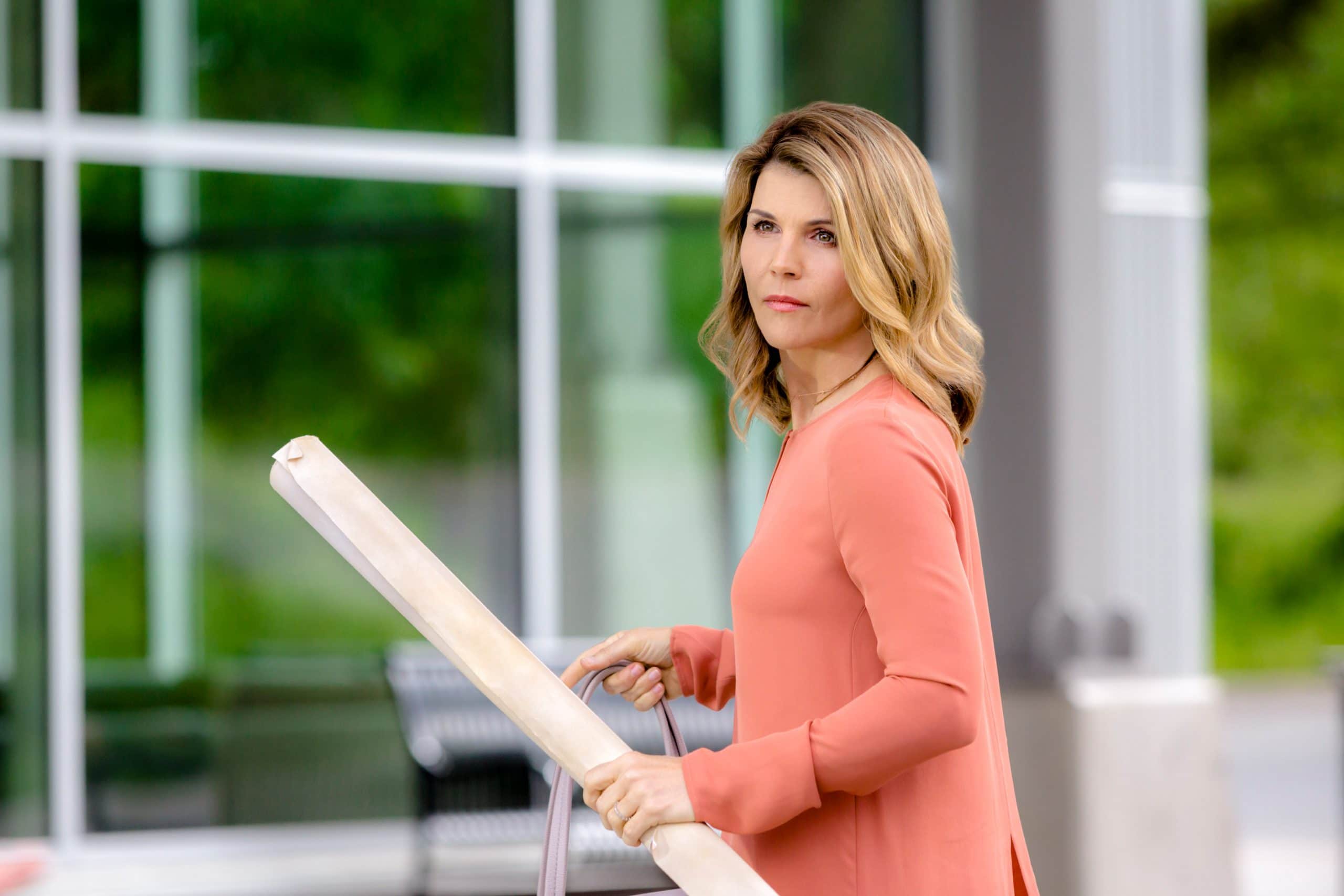 Lori Loughlin Returning Home From Prison, Just In Time For Christmas... So, What's Next?