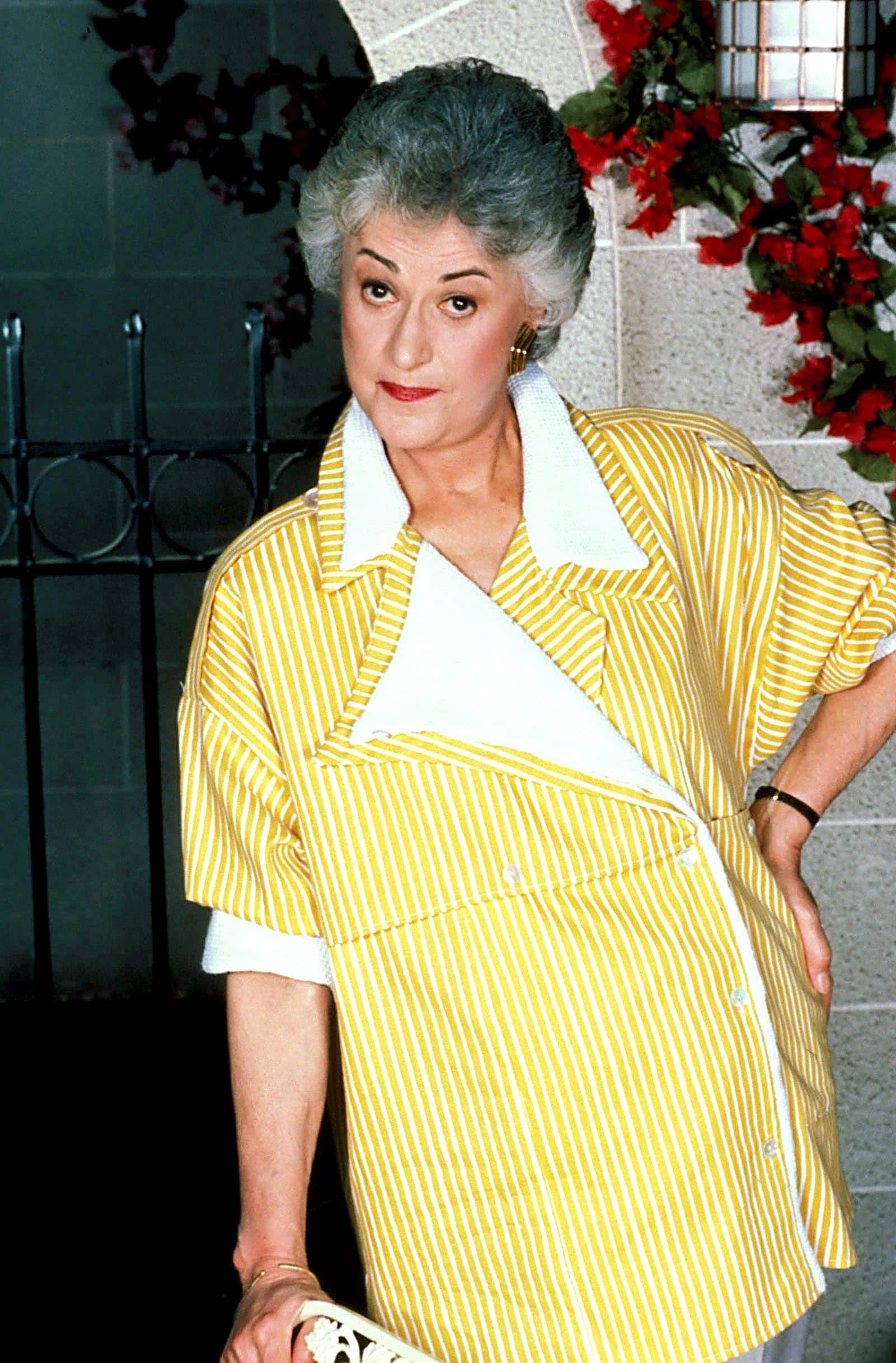 Bea Arthur Hosts An Evening at the Improv – The Golden Girls