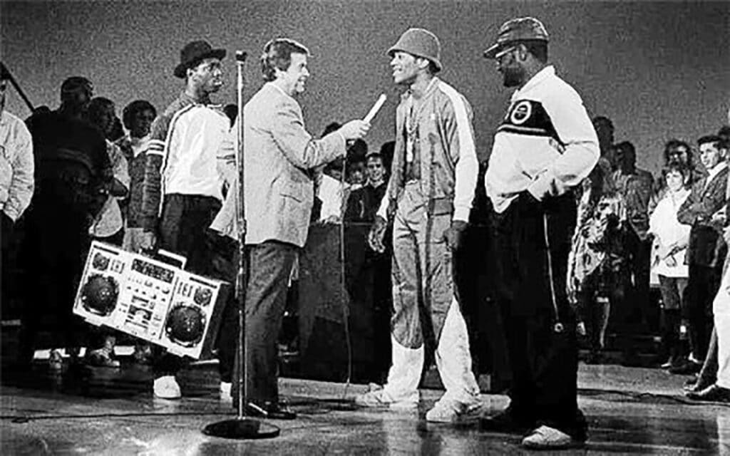 dick-clark-run-dmc-american-bandstand