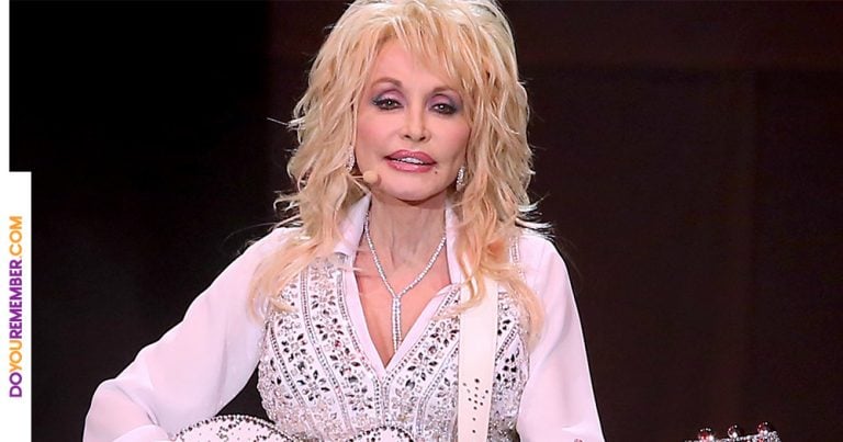 Watch Dolly Parton Sing 