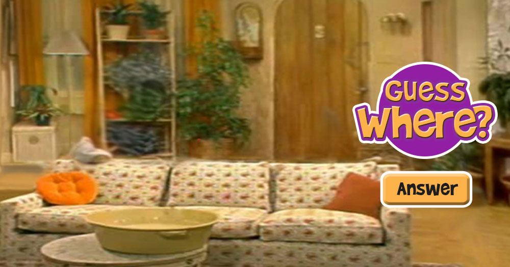 Can You Guess The Show That Featured This Living Room?