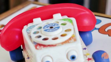 Fisher Price Chatter Phone Ft. Pull Toys
