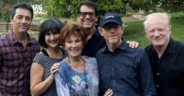 Happy Days’ Cast Reunites At Erin Moran’s Memorial