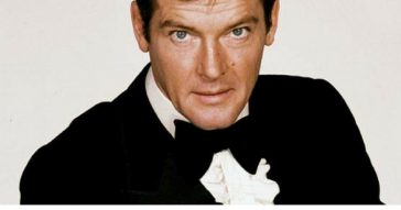 BREAKING NEWS: Sir Roger Moore Dead: James Bond Actor Dies Aged 89