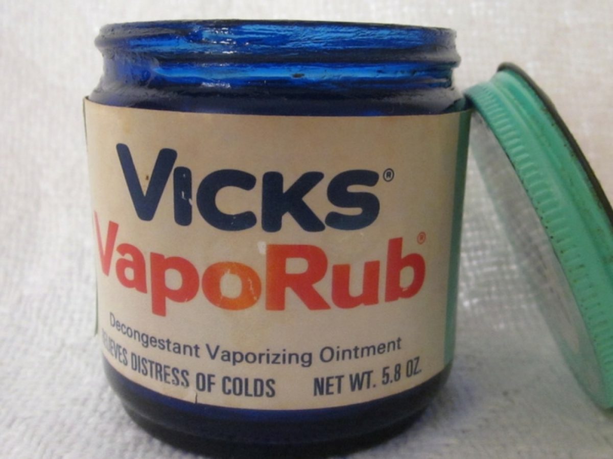vicks vaporub 3 year old