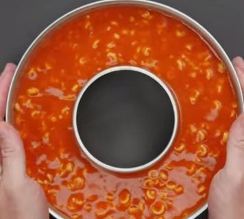 This retro SpaghettiOs dish is making us question everything