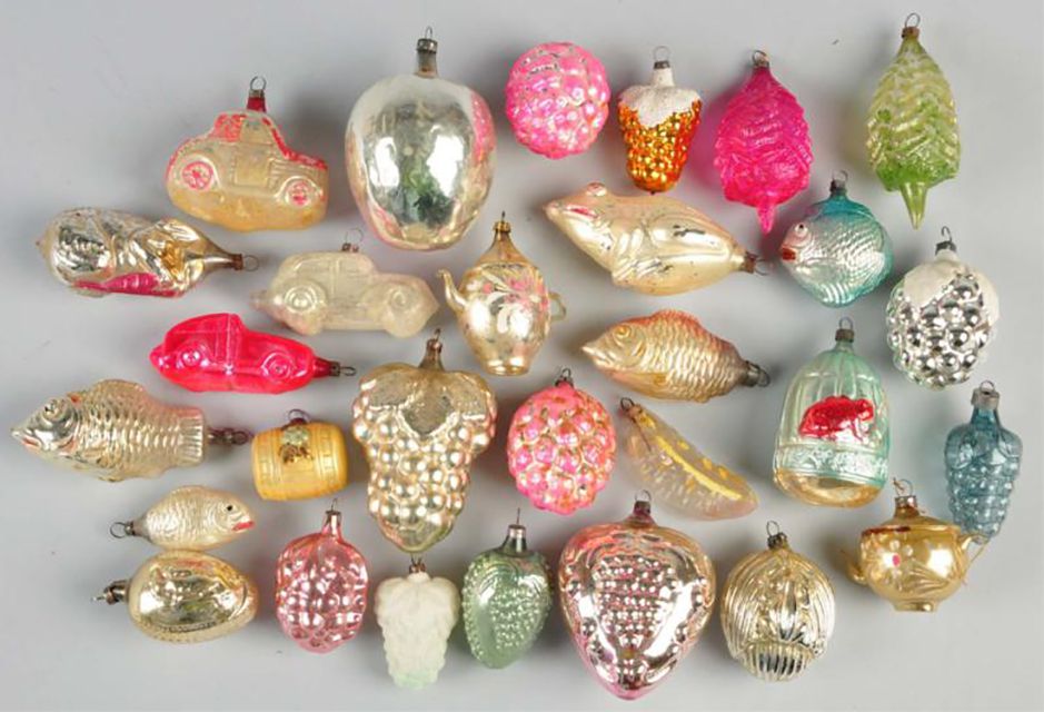 Shiny Brite Ornaments Valuable Nostalgic Christmas Baubles