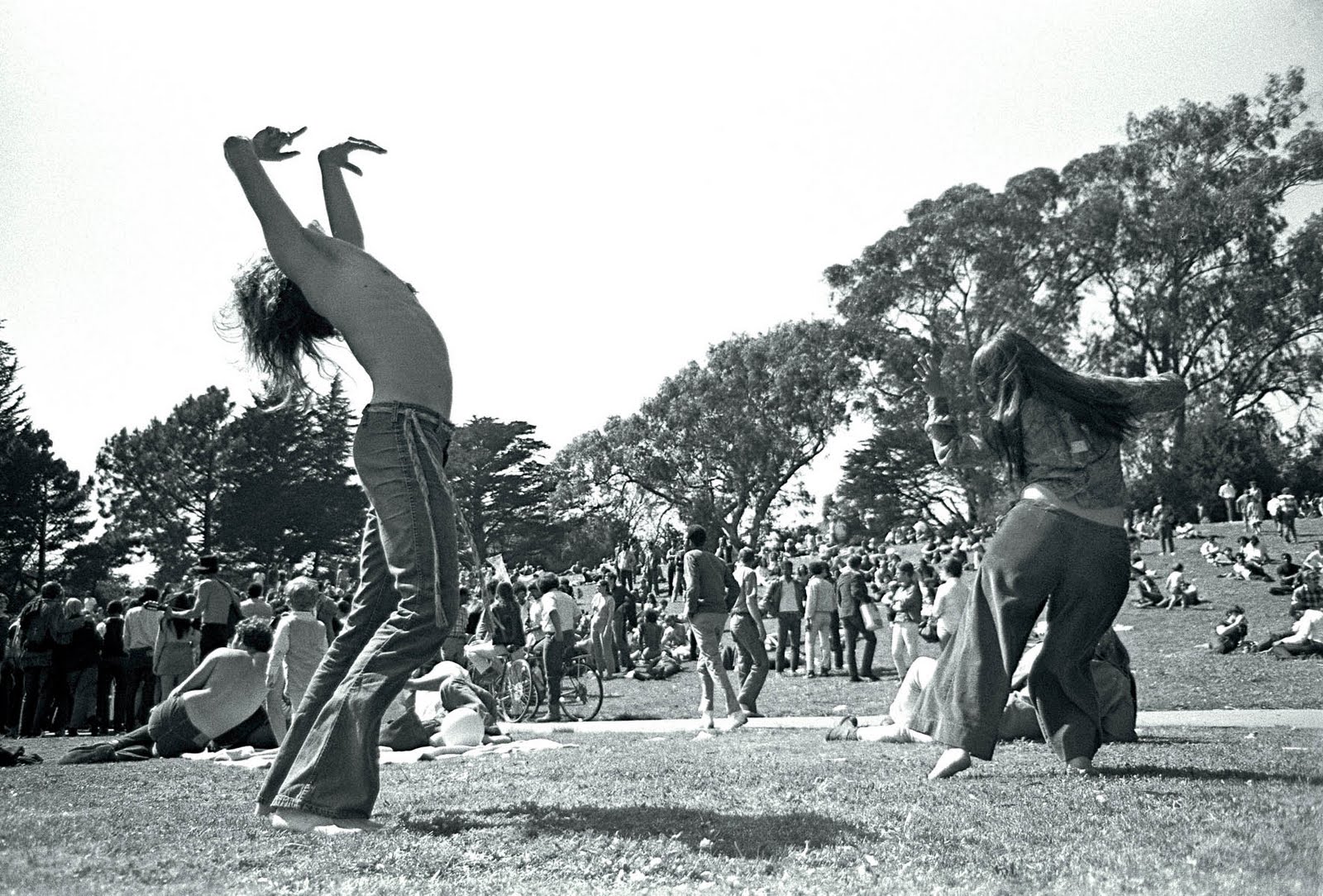 Girl Hippies In The 60 s Girl Hippies In The 60 s