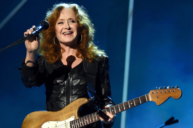 Bonnie Raitt Cancels Tour Dates For Health Reasons | DoYouRemember?