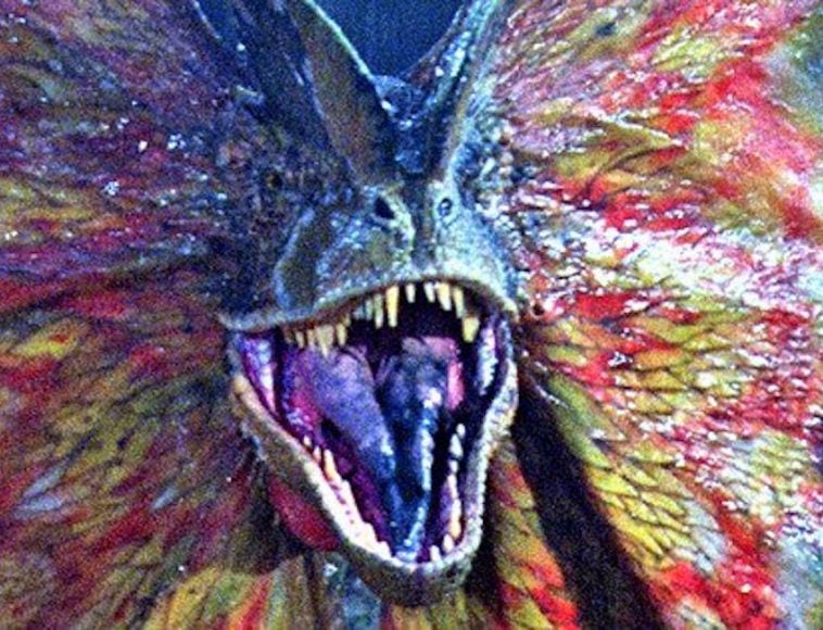 dilophosaurus spitting venom