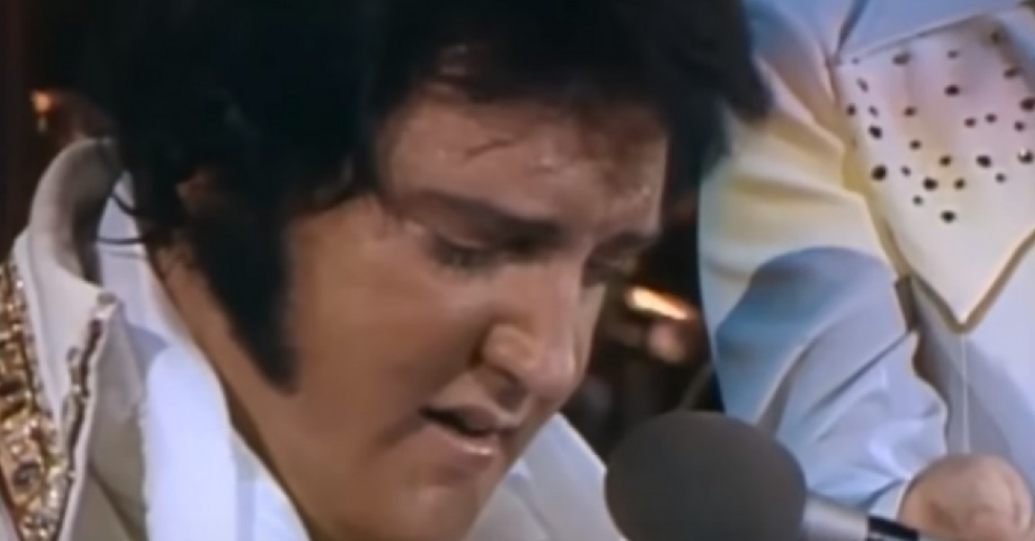 Elvis Sings 