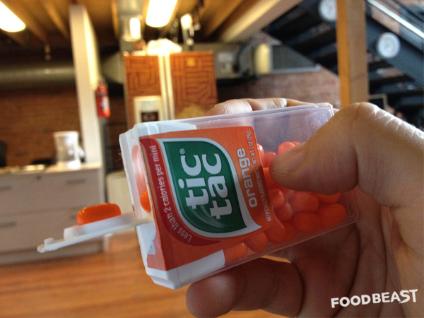 tic tac lid dispenser