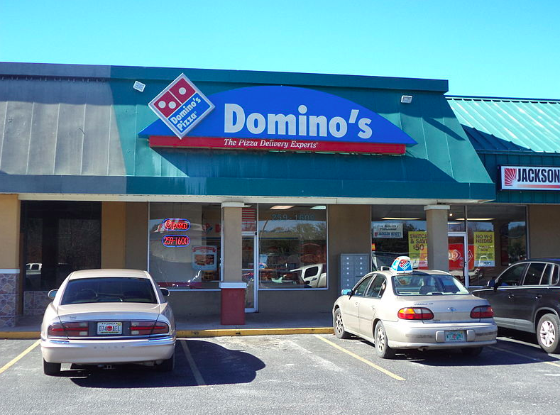 dominos