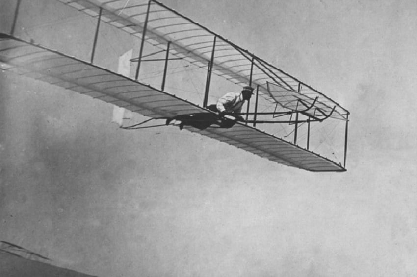 Watch Rare Footage Of The Wright Brothers First Flight