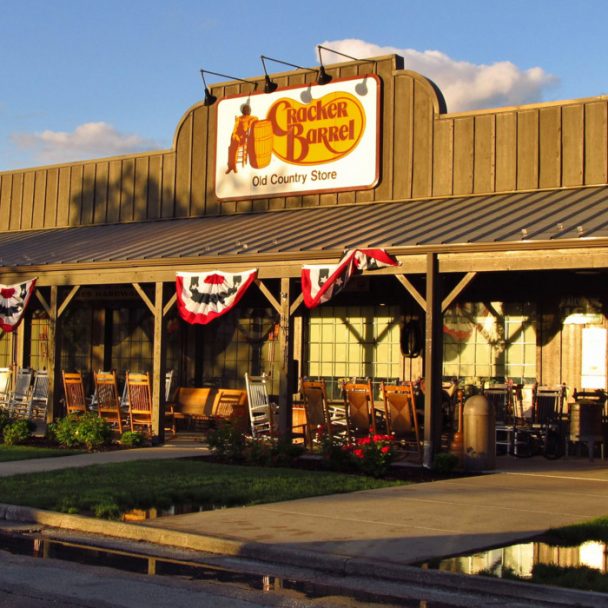 Cracker Barrel Honoring Military With Special Veterans Day Offer