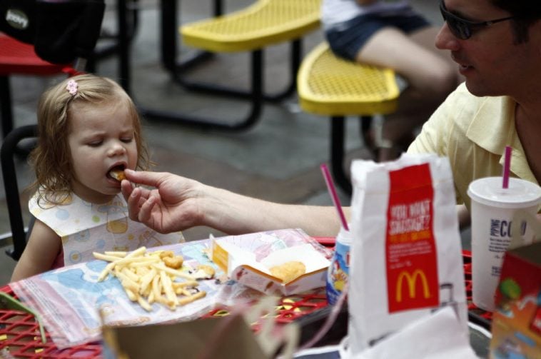 mcdonald-s-removing-unhealthy-cheeseburgers-from-happy-meal-menu