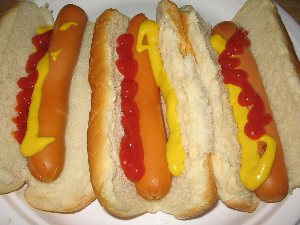 hot dogs