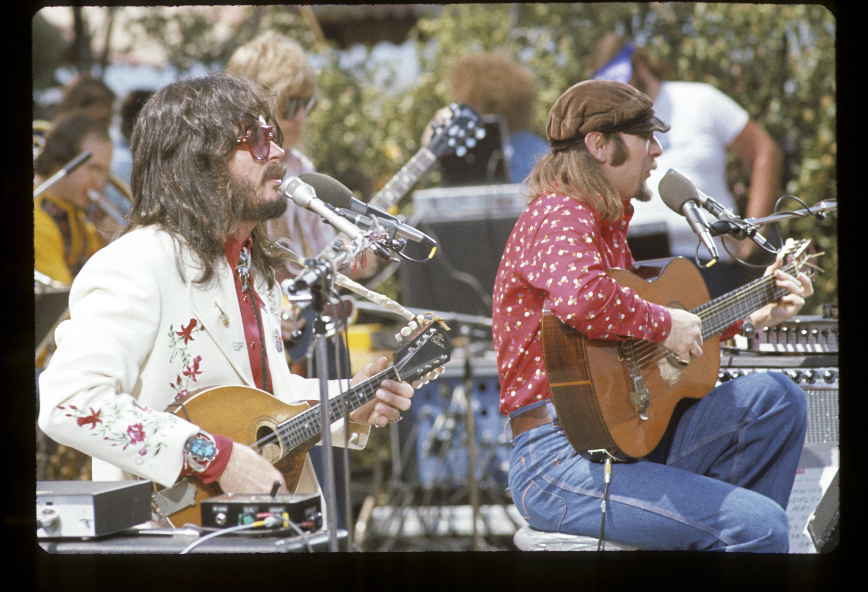 seals and crofts performing