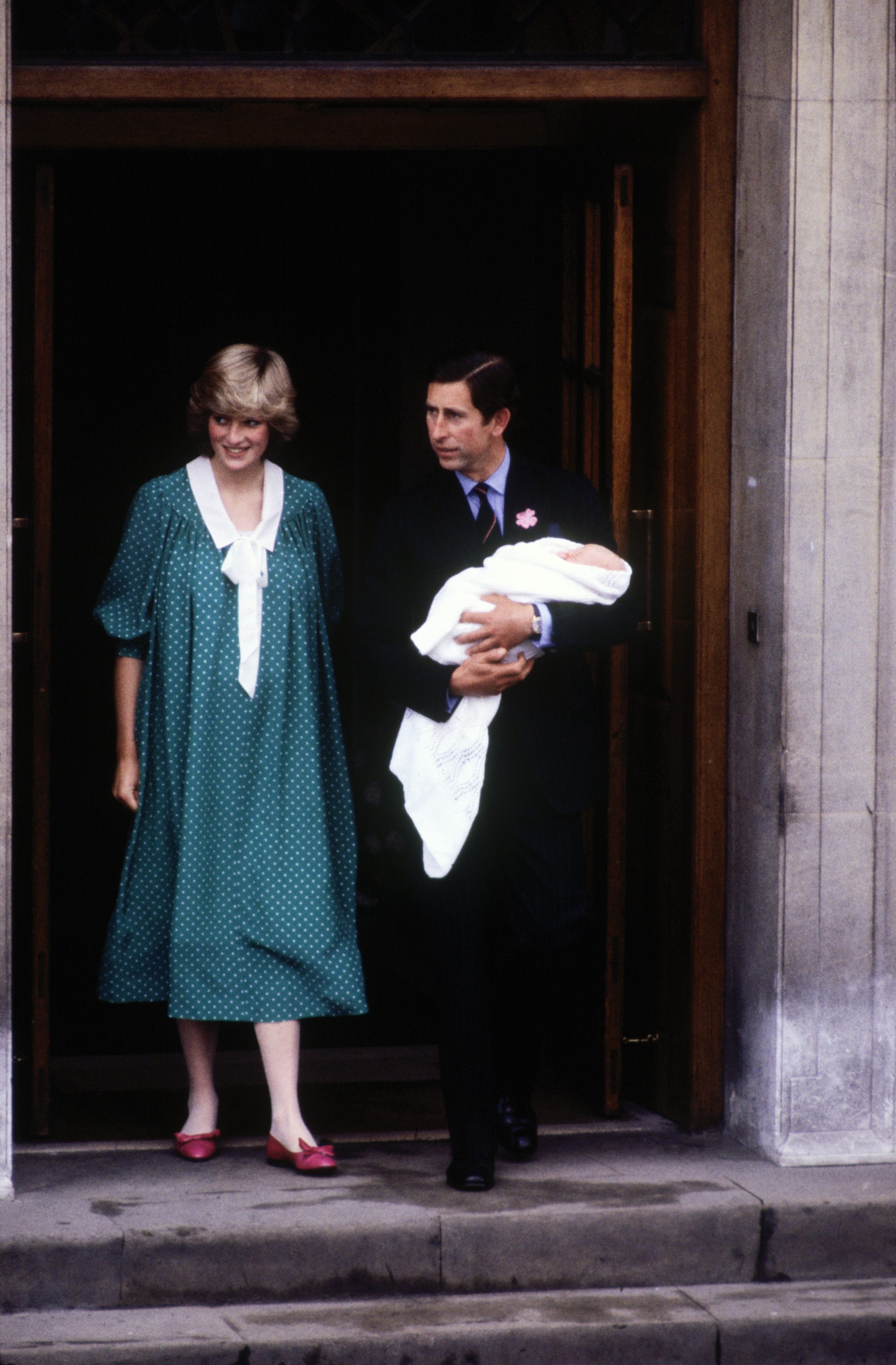 princess diana lindo wing photo op