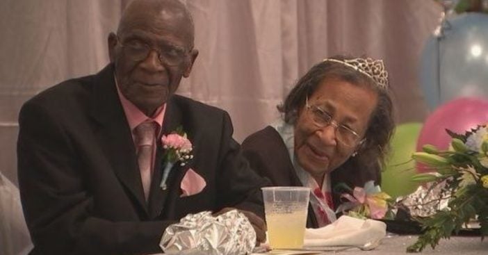 couple celebrates 82 years of marriage