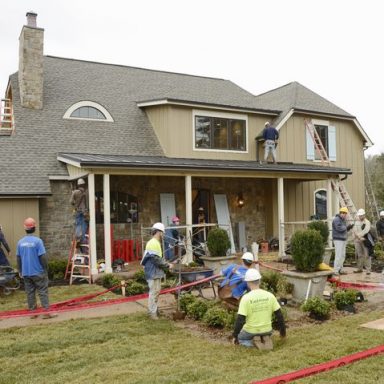 You Can Now Apply To Be On HGTV's 'Extreme Makeover: Home Edition'