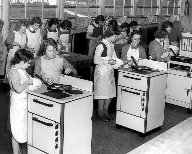 Home economics class in 1953