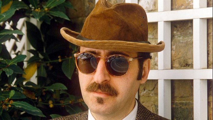 Leon Redbone