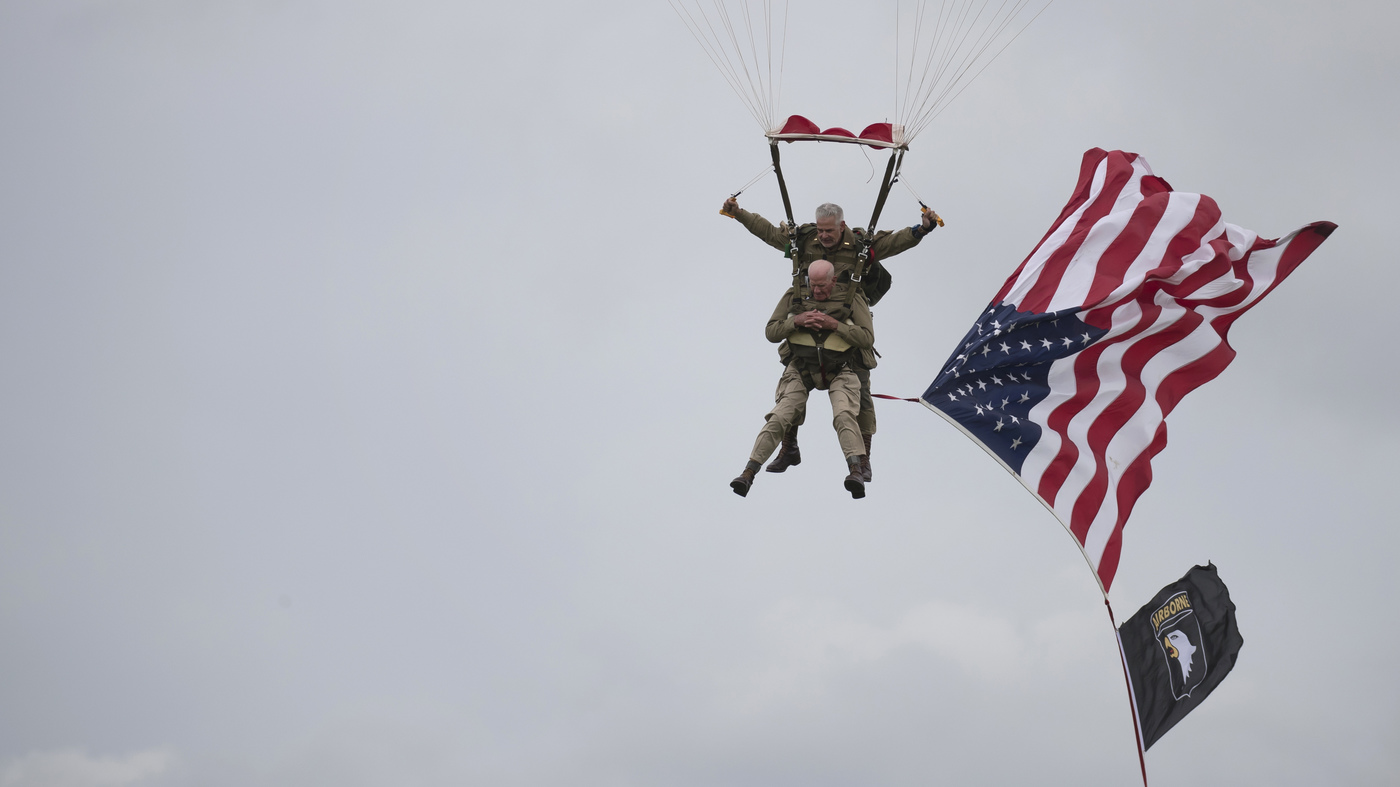 D-Day veteran Tom Rice parachutes into Normandy