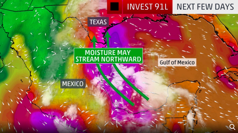 Storms moving towards Texas