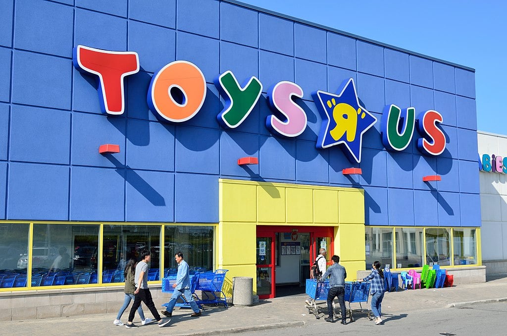Toys R Us store 