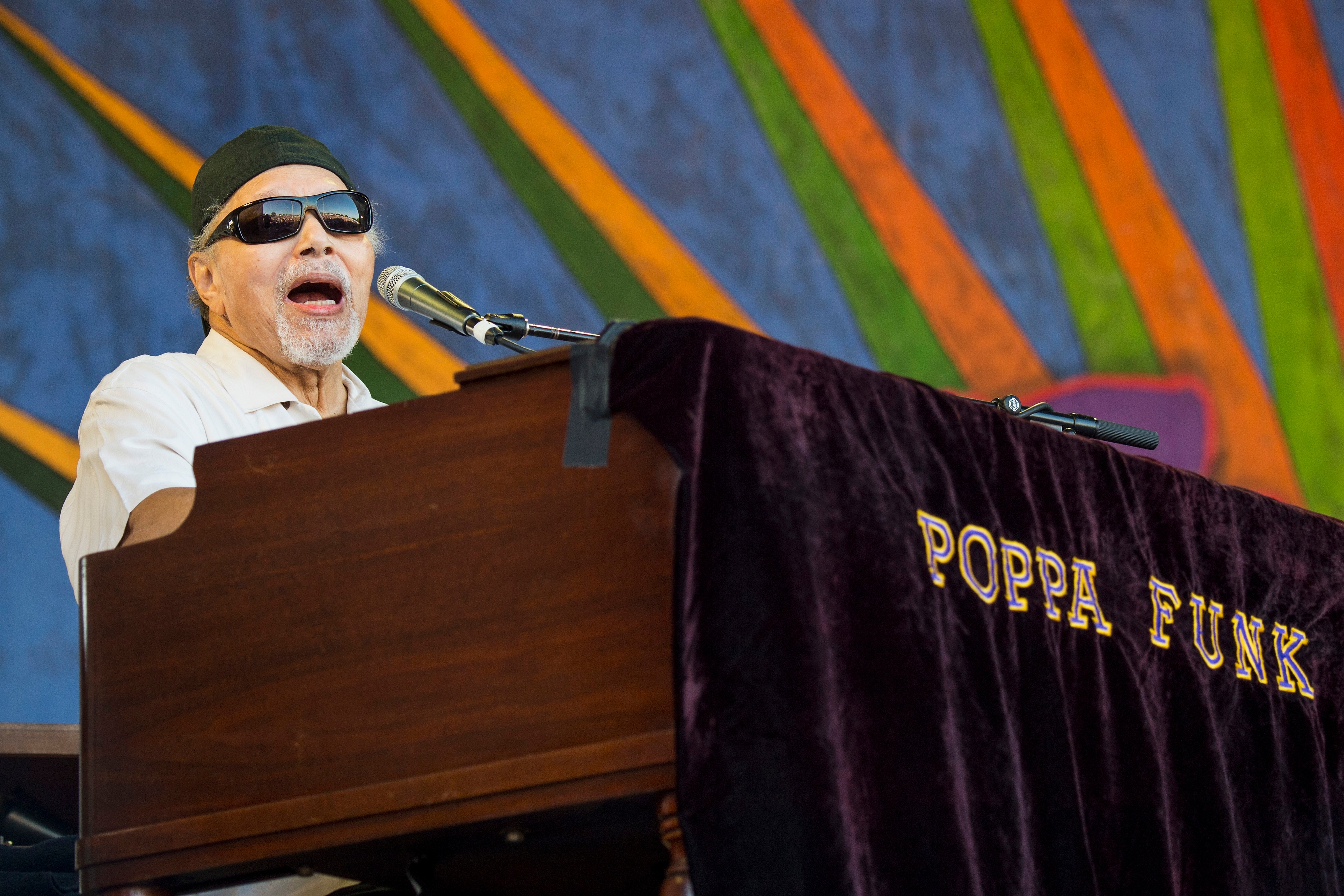 art neville performing 